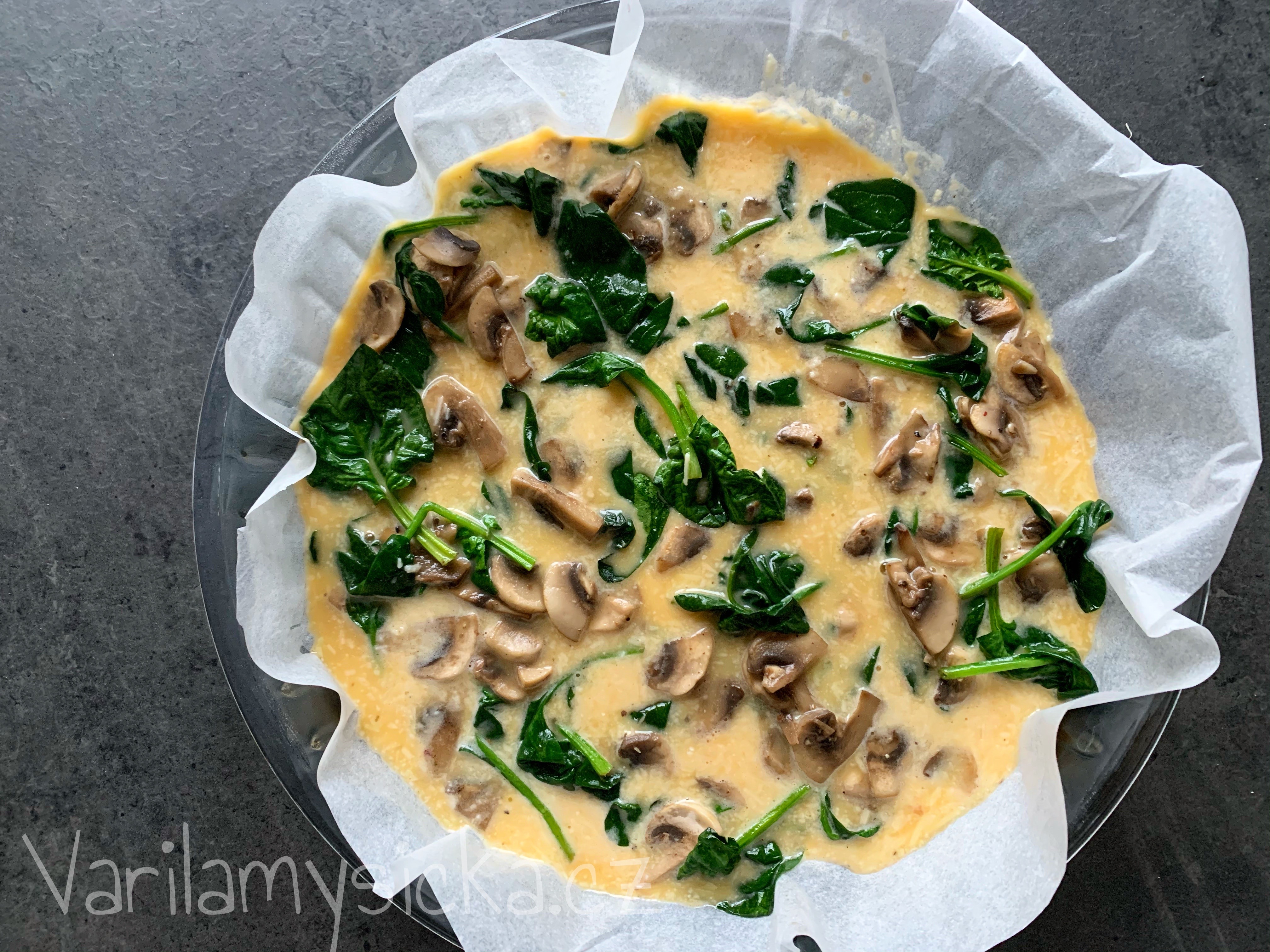 vaječná omeleta s houbami recept