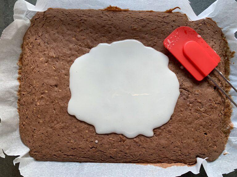 Poleva na moučník